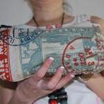 Wristlet travel pouch for n..