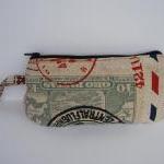 Wristlet travel pouch for n..