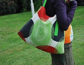 Tote Circle Bag ..