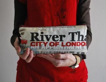 Trendy Clutch Ri..