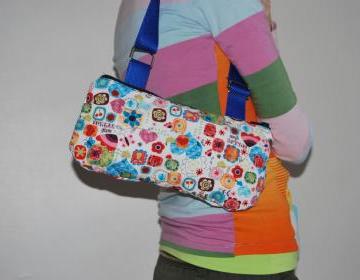 Flirty Trendy Po..
